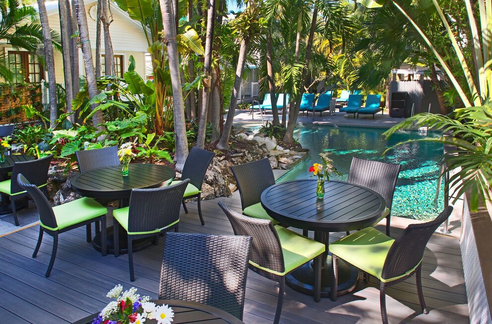 Westwinds Inn Pool Deck