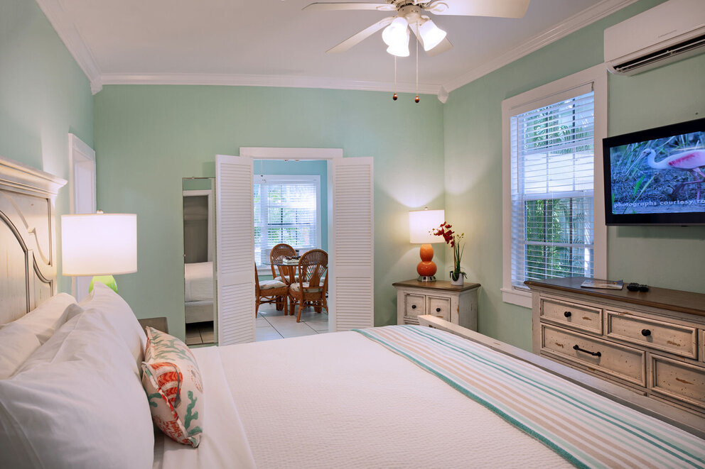 King Suite First Floor with Sleeper Sofa